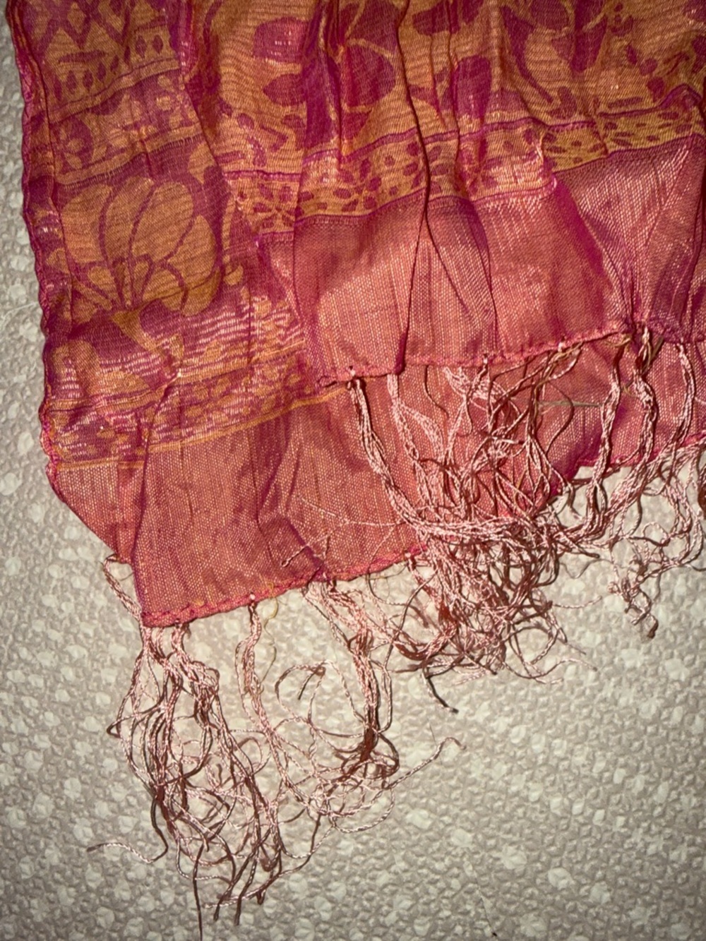 Luxurious Two-Tone Pink & Magenta Women's Scarf - Picture 6 of 6